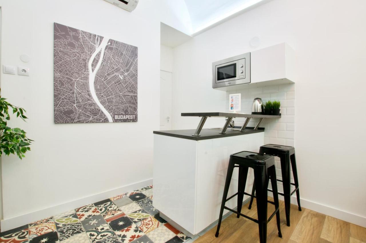 Standard Apartment By Hi5 - Nagysandor Street Budapest Luaran gambar